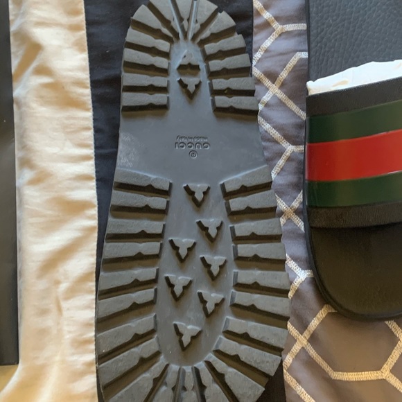 Gucci and jordans *authentic no bs* - Picture 6 of 9